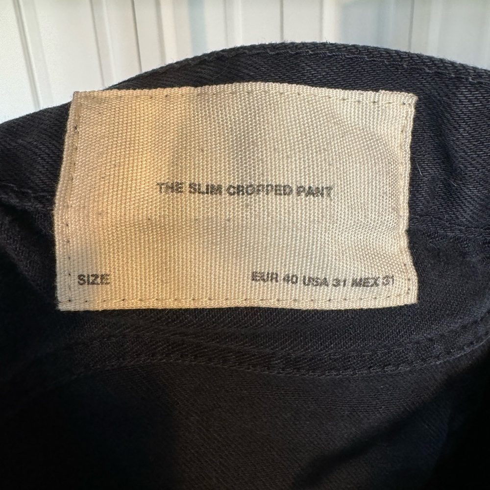 Zara slim cropped pants- navy blue. Size 31.